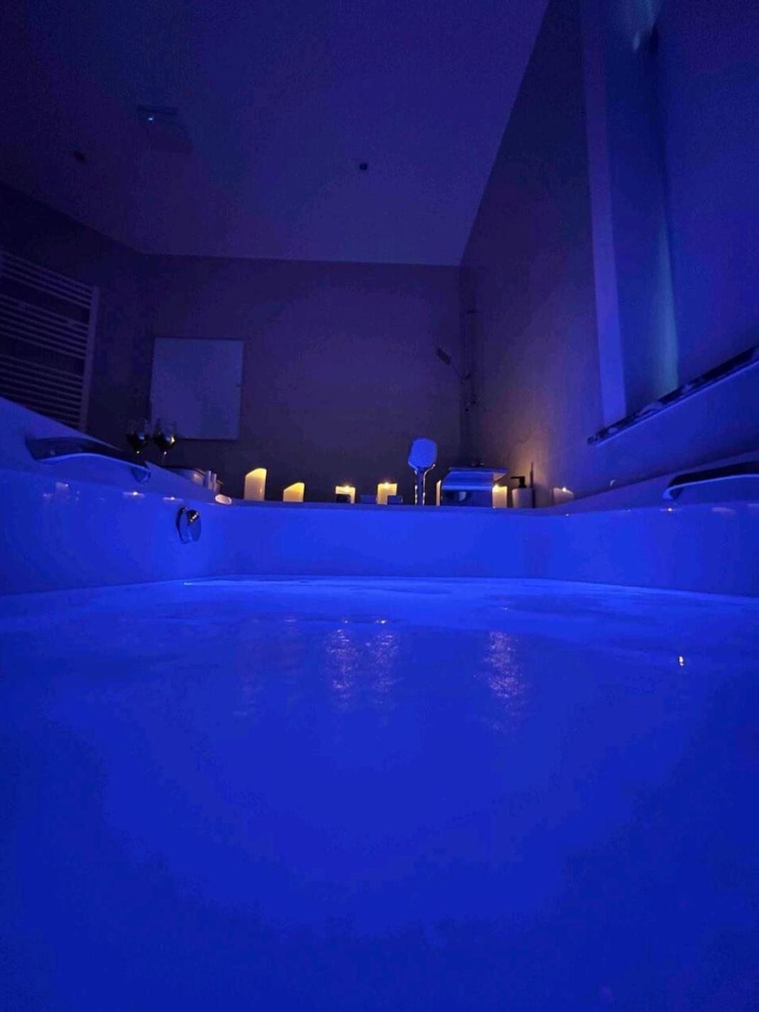 Sublime Appartement Calme Cosy & Jacuzzi Bruxelas Exterior foto