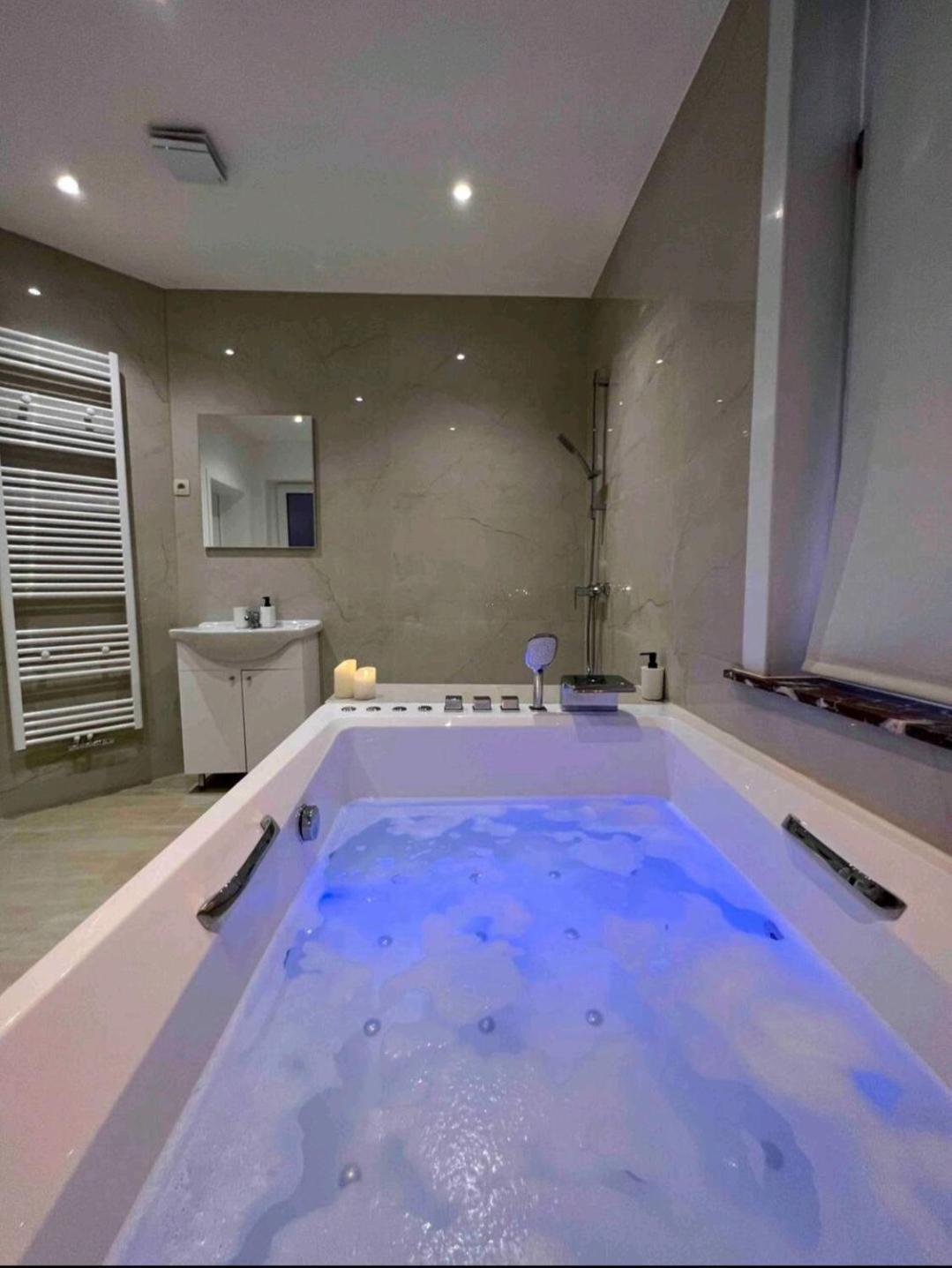 Sublime Appartement Calme Cosy & Jacuzzi Bruxelas Exterior foto